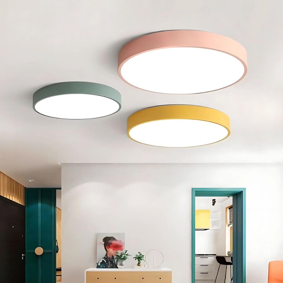 Lunvik | Scandinavische LED Plafondlamp met Houtaccent