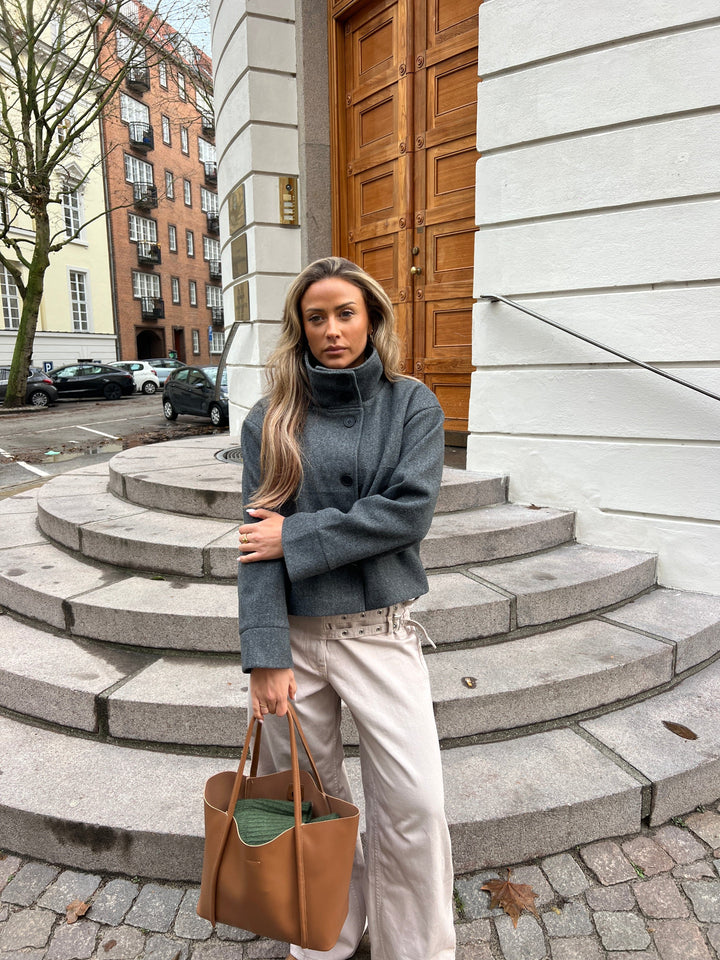 Jacqueline | Jas met hoge kraag